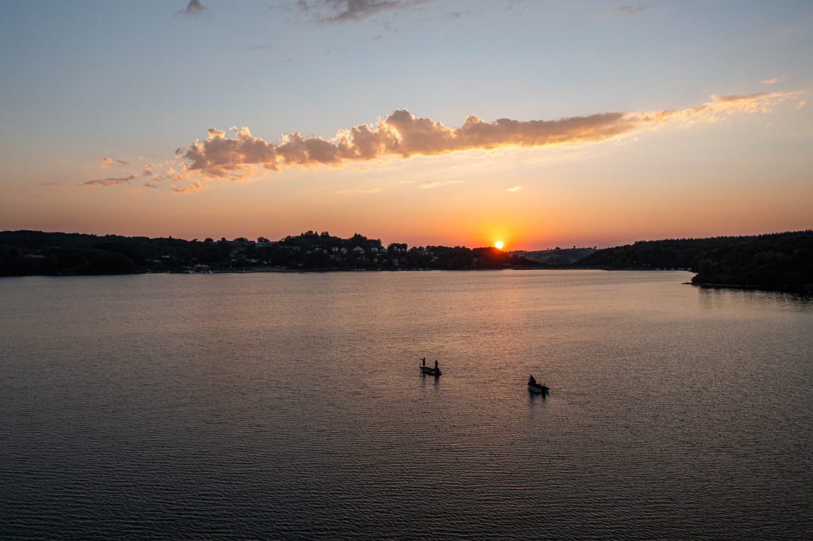 Coucher de soleil à Pareloup