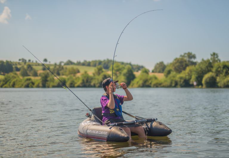 Float tube de l'école de pêche