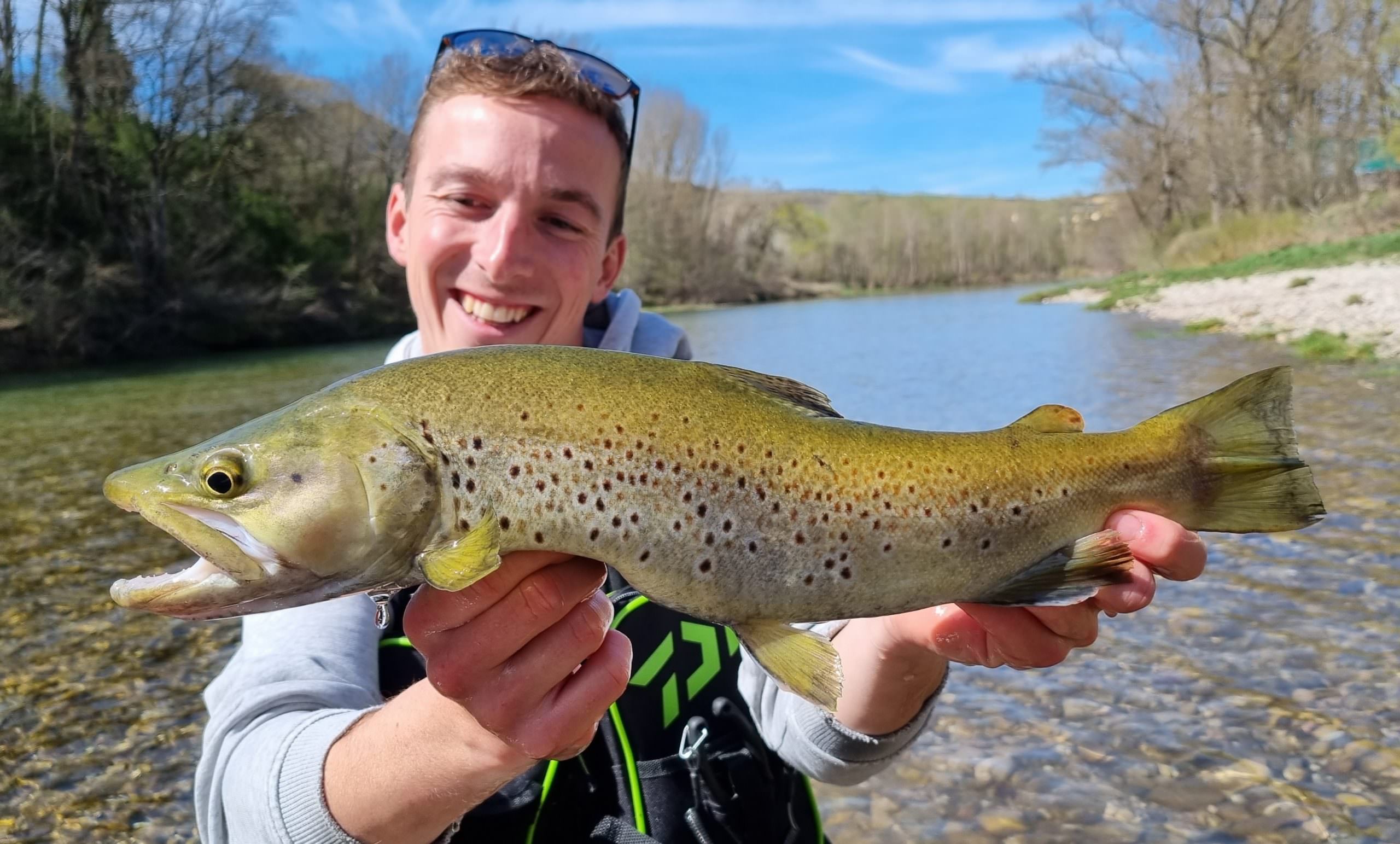 La règlementation de la pêche de la truite en Aveyron.